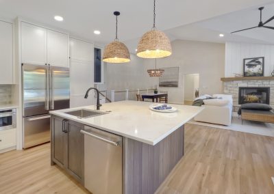 Kitchen island in Cove 12